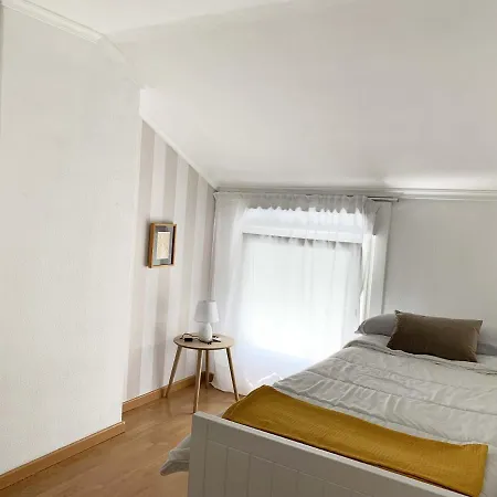 Appartement ático En Calle Príncipe Recién Reformado Vigo