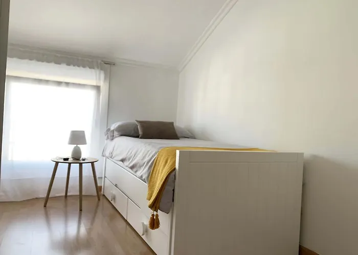 Atico En Calle Principe Recien Reformado Comarca de Vigo